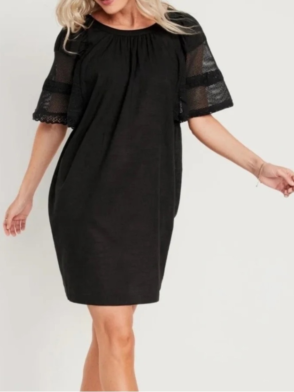 Old Navy Round Neck Flutter Sleeve
Cotton Black Mini Dress Sz Large Petite Boho